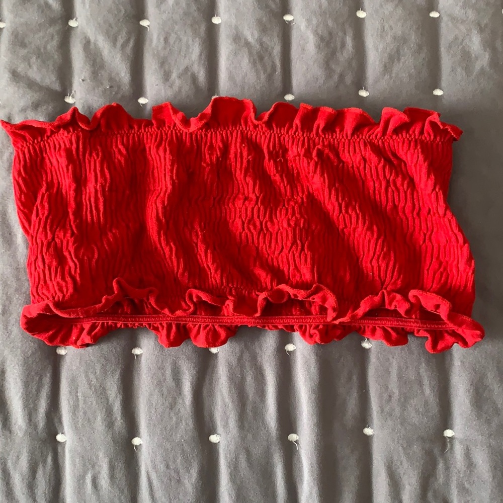 Tube crop top